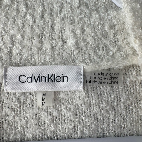 Calvin Klein Womens White/Cream Crewneck Sweater Medium Cozy Fluffy Fall - Picture 4 of 7